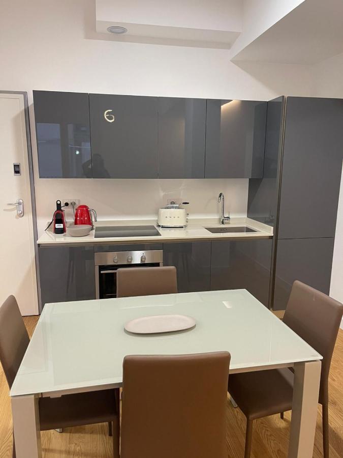 Number House - Number 20 Apartment Milan Luaran gambar