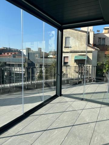 Number House - Number 20 Apartment Milan Luaran gambar